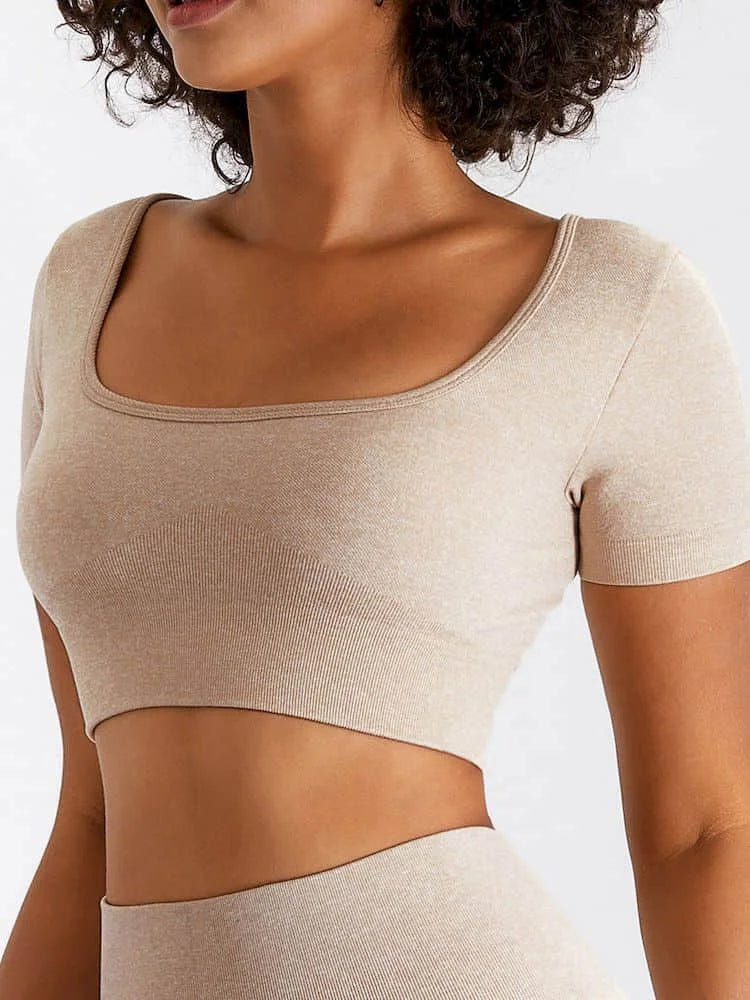 Yoga Shirts Women Tops Gym Wears Short Sleeves Square Collar Running T-shirts Quick Dry Sports Wear Female Fitness Tops Clothes