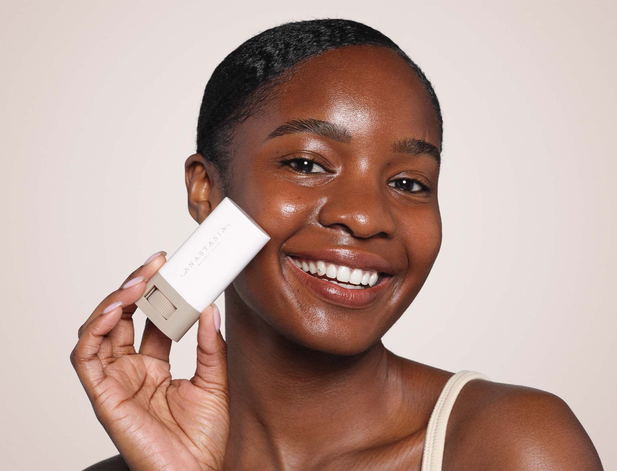 Beauty Balm Model Wearing Shade 15