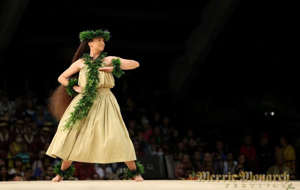 Agnes-Miss-Aloha-Hula-2023-Merrie-Monarch-Festival-resized-1024x650.jpg