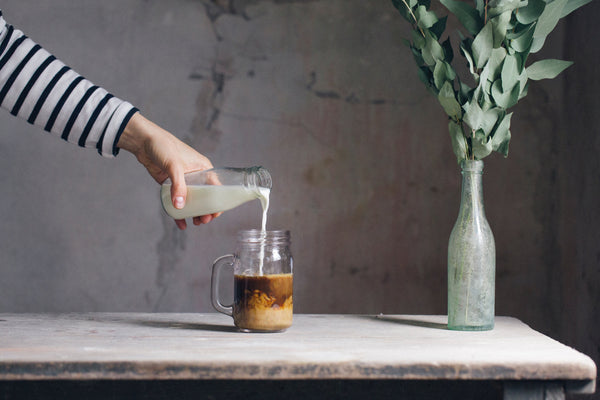 Creating milk coffees with your Nespresso machine