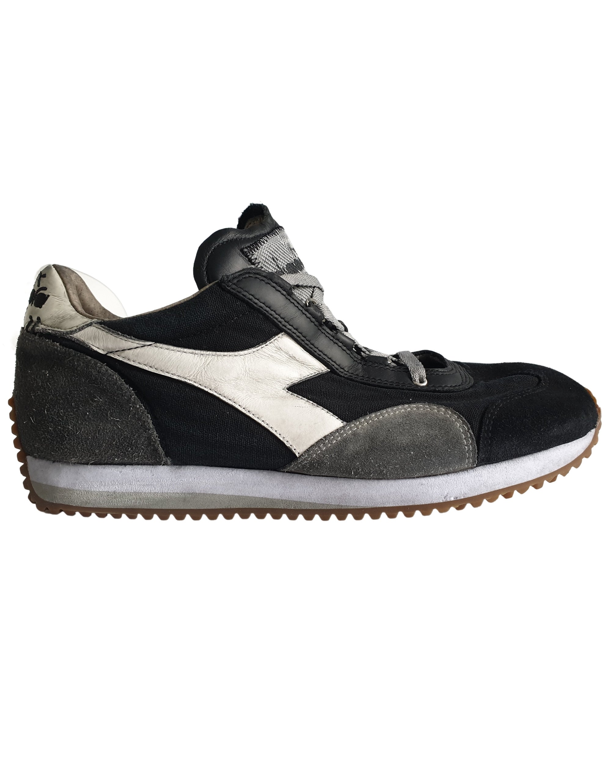 Pre-owned Diadora Heritage Shoes Equipe H Dirty Stone Wash Evo Trainers Leather In Black/grey