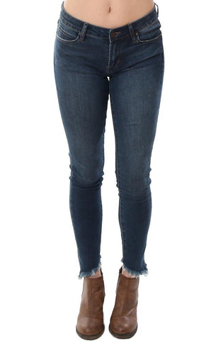Articles Of Society Jeans Jean skinny en denim effiloché à la cheville, coupe flatteuse, délavage foncé