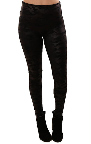 LEGGINGS SPANX LEGGING TAILLE HAUTE EN SIMILI CUIR NOIR CAMO