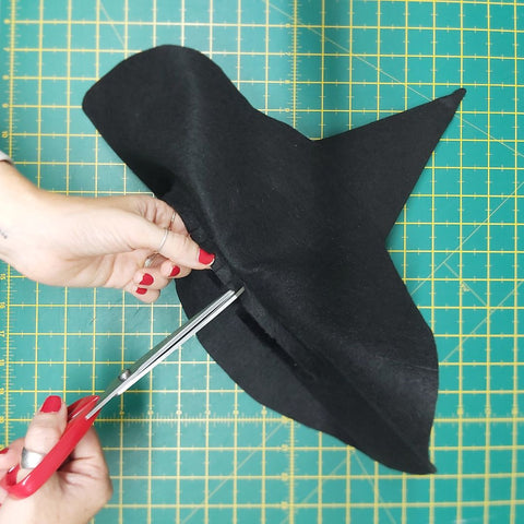 Witches Halloween hat sewing pattern download tutorial