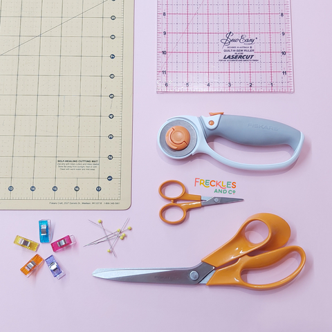 Beginners guide to sewing tool essentials – Freckles and Co Sewing