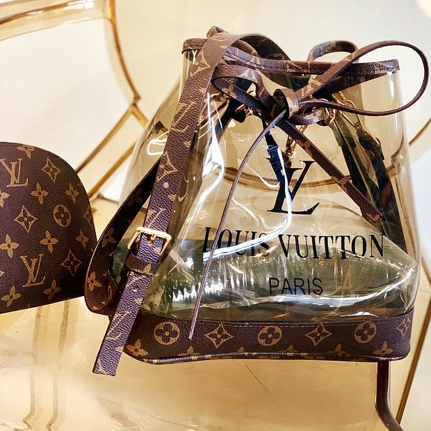 Louis Vuitton Lv Louis Vuitton Two-piece Lv Transparent Jelly Bu