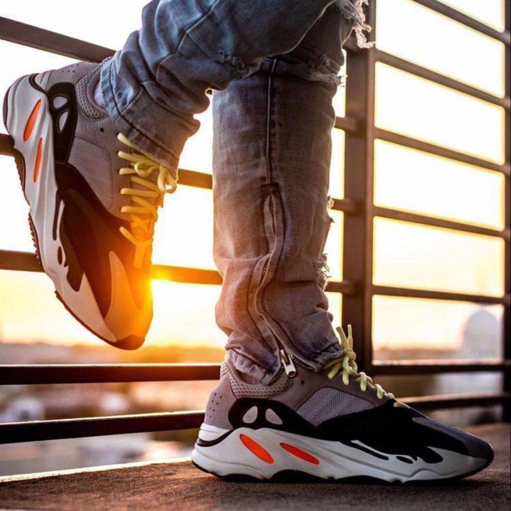 Adidas Yeezy Boost 700 Fashion Casual Sneakers Sport Shoes