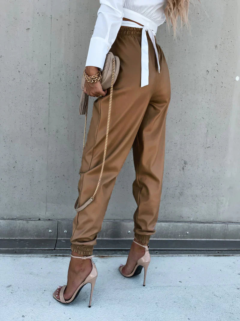 Calça Feminina Jogging de Couro Melina 3