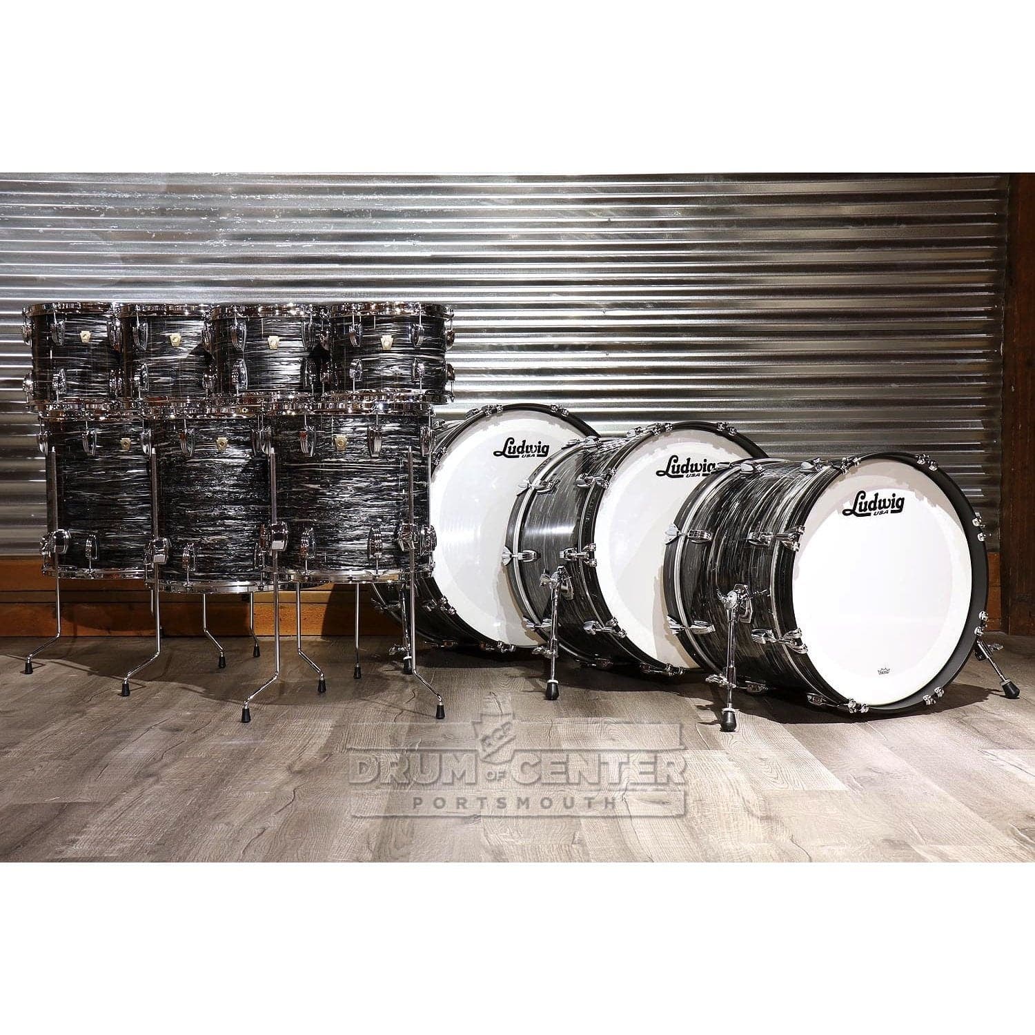  Ludwig Classic Maple Vintage Black Oyster Shell Bank at Drum Center of Portsmouth
