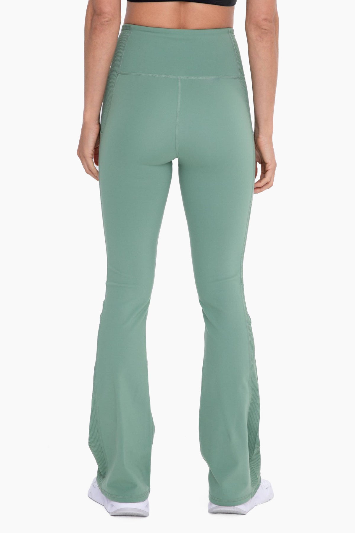 Yogalicious Lux Flare Leggings Green Size XS - $16 (36% Off Retail