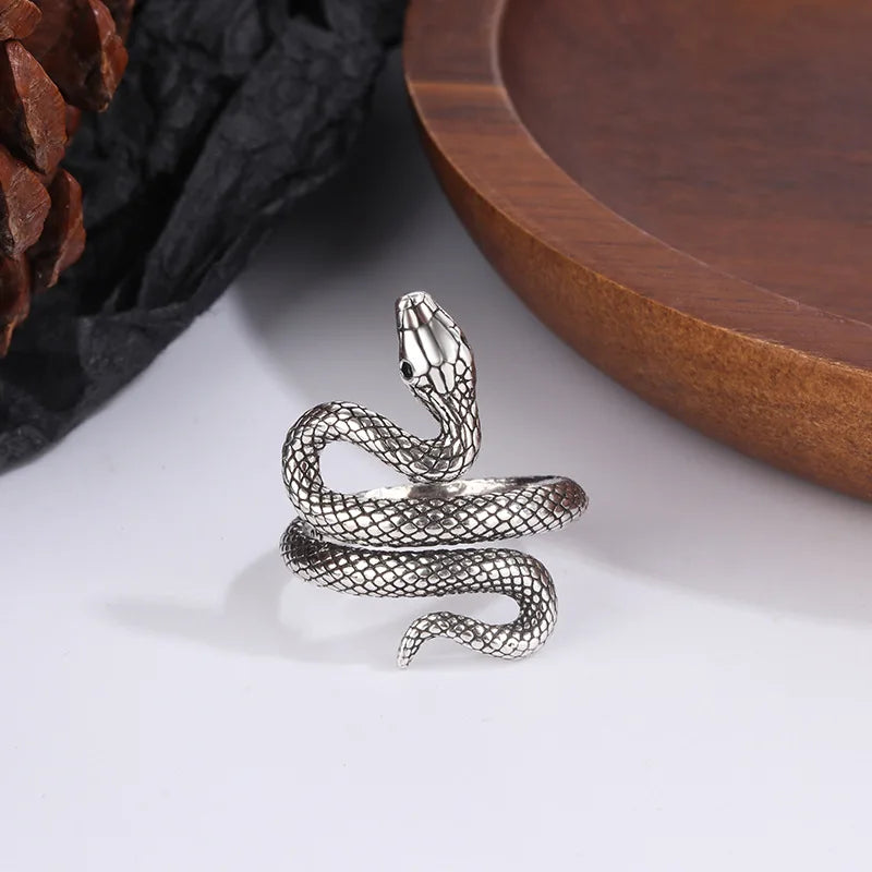 Luxury Snake Ring - Adjustable & Elegant - Image 3
