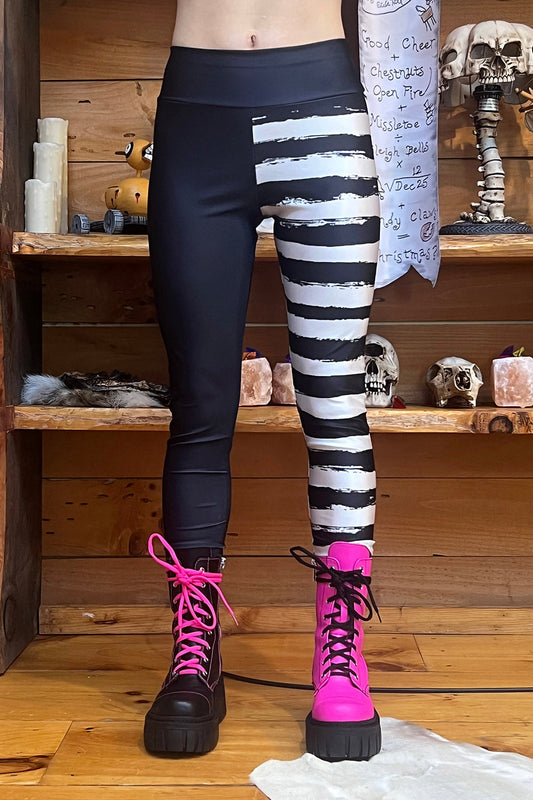 Down the Rabbithole Spiral Leggings [RED/BLACK]