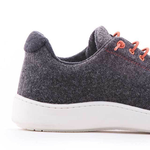 baabuk wool sneaker