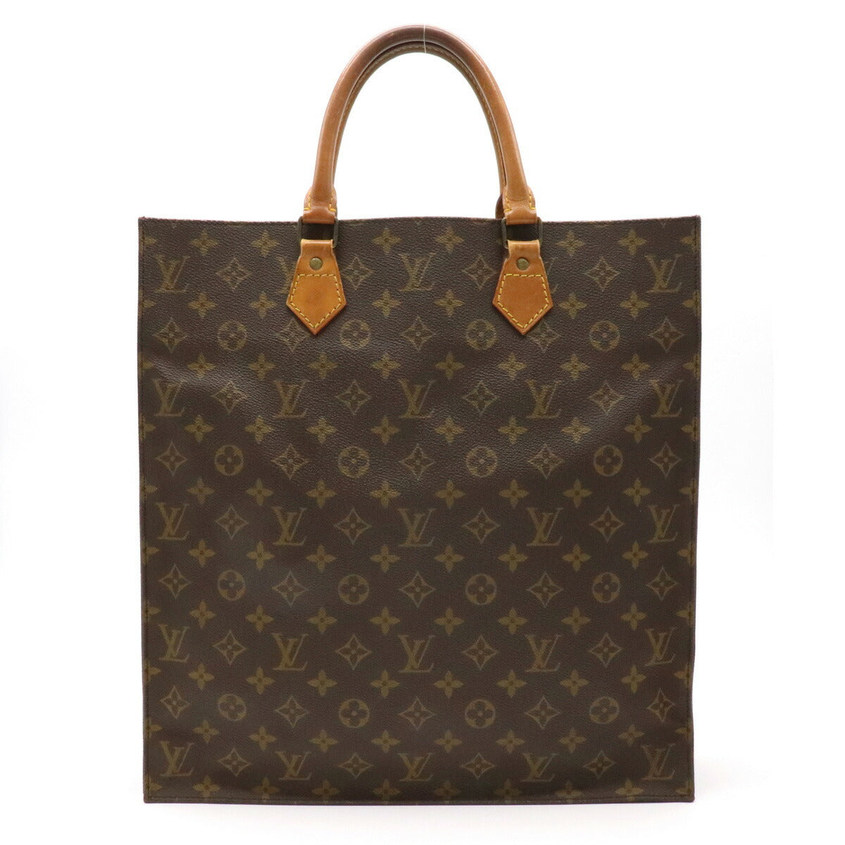 Excited to add the LV Sac Plat PM to my Louis Vuitton Collection! Check out  what fits in my bag! 