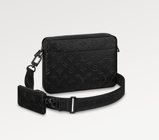 Louis Vuitton Eclipse Reverse Trio Messenger 14145 Black / Gray Men's  Shoulder Bag M69443 LOUIS VUITTON – 銀蔵オンライン