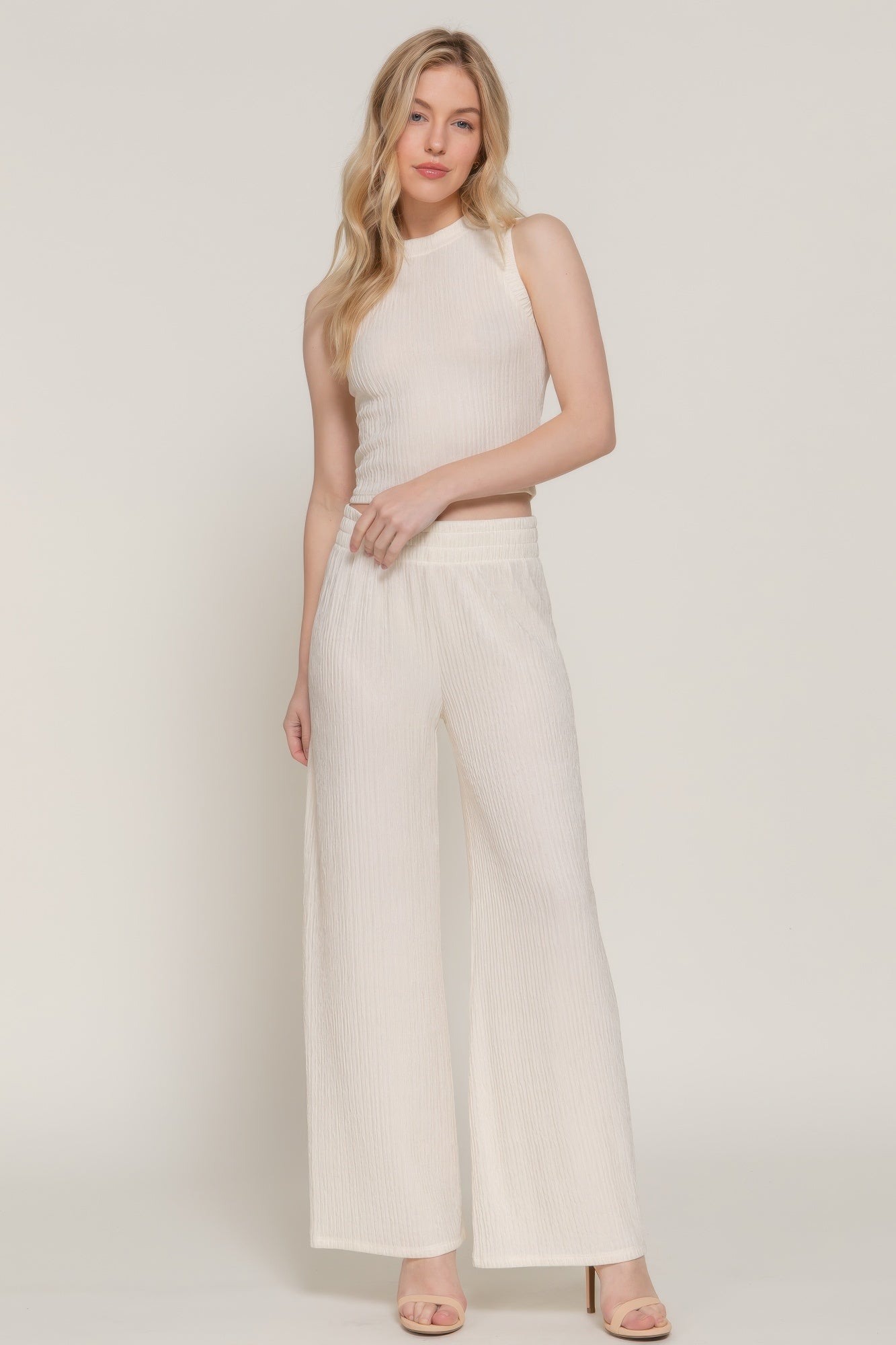 Sleeveless Top & Crinkle Knit Pants Set
