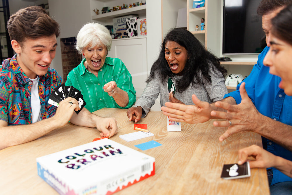 Animated people playing Colourbrain