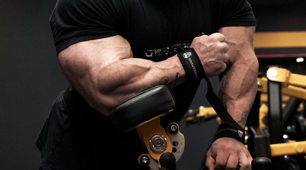 Why some people think lifting straps are cheating