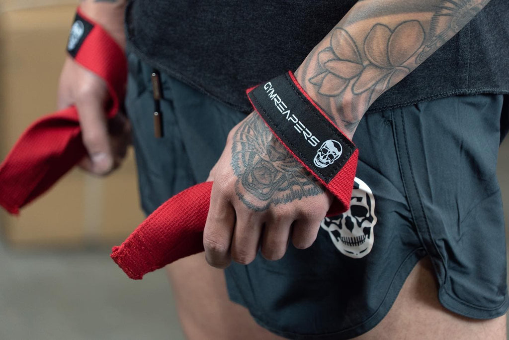 How do you use Olympic lifting straps?