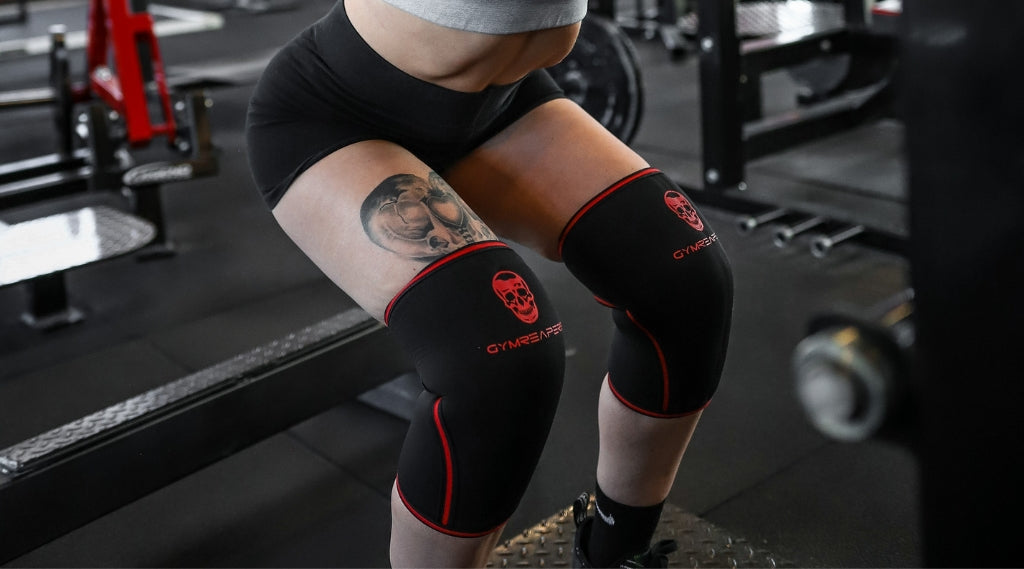 What is the purpose of knee sleeves for powerlifting?