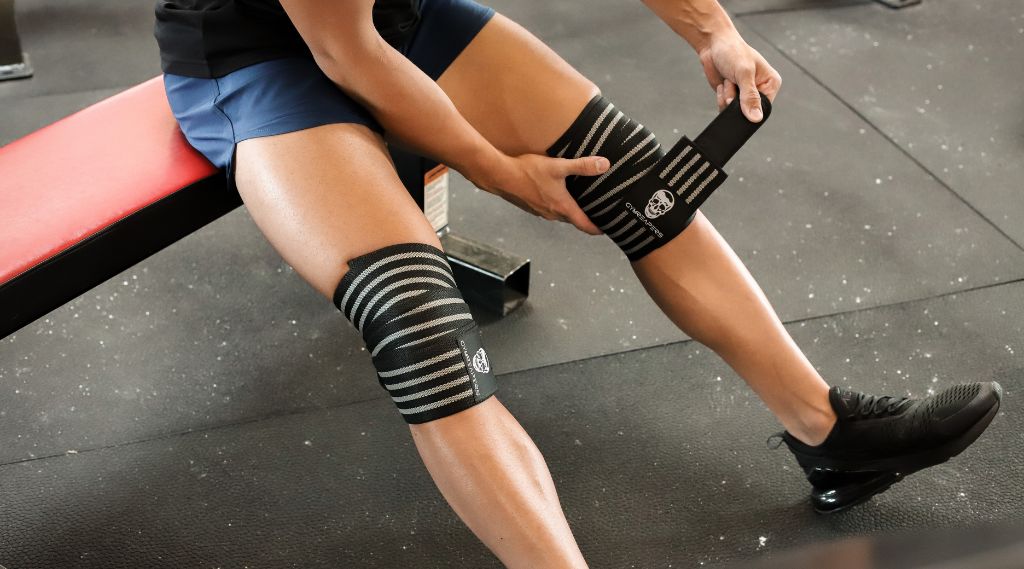 Who should use knee wraps