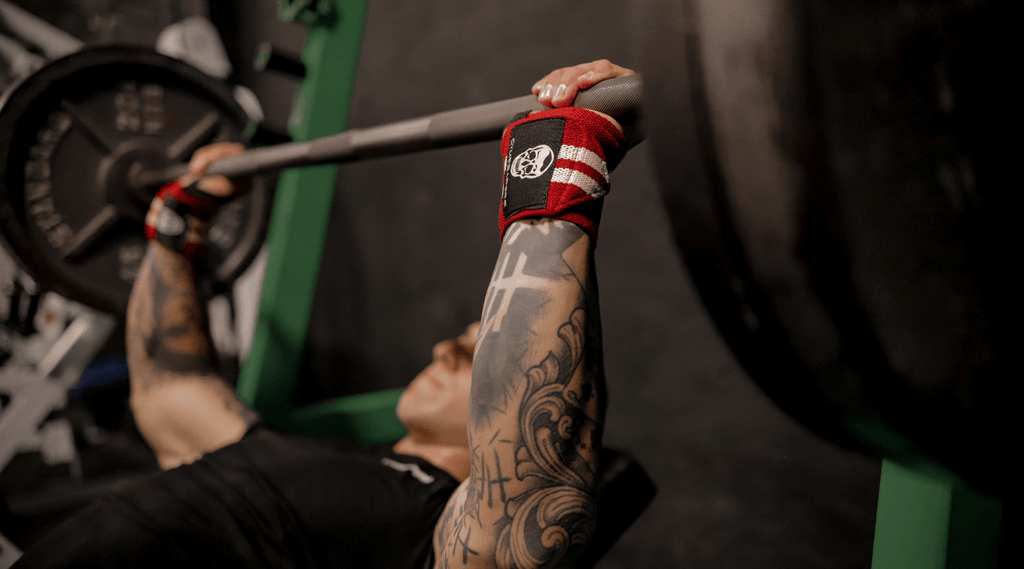 6 rules to follow for wrist wraps in powerlifting