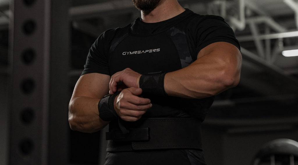 Can you wear wrist wraps for powerlifting?