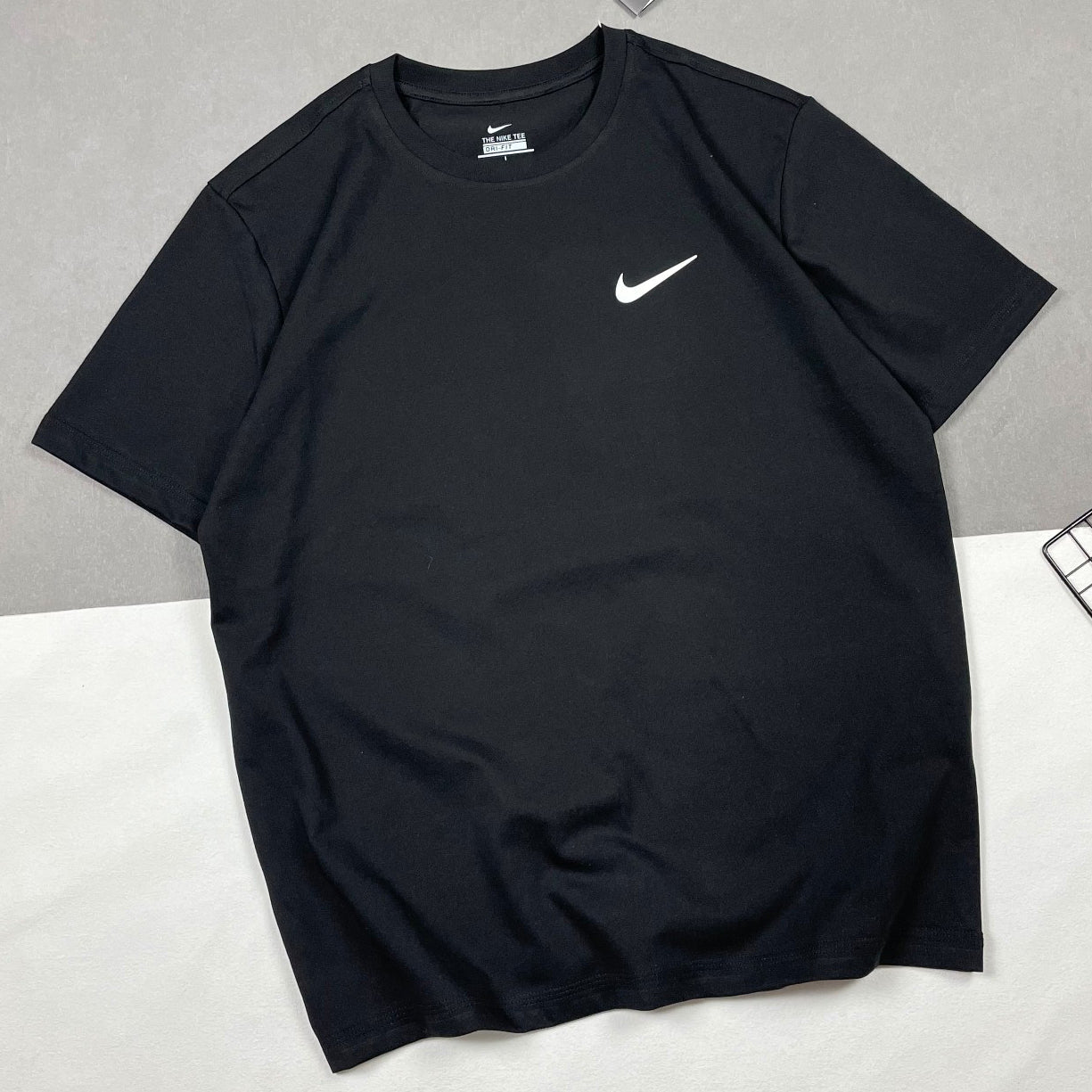 Nike 2023 New Fashion Women Men Couple Scoop Neck Short Sleeve T-shirt