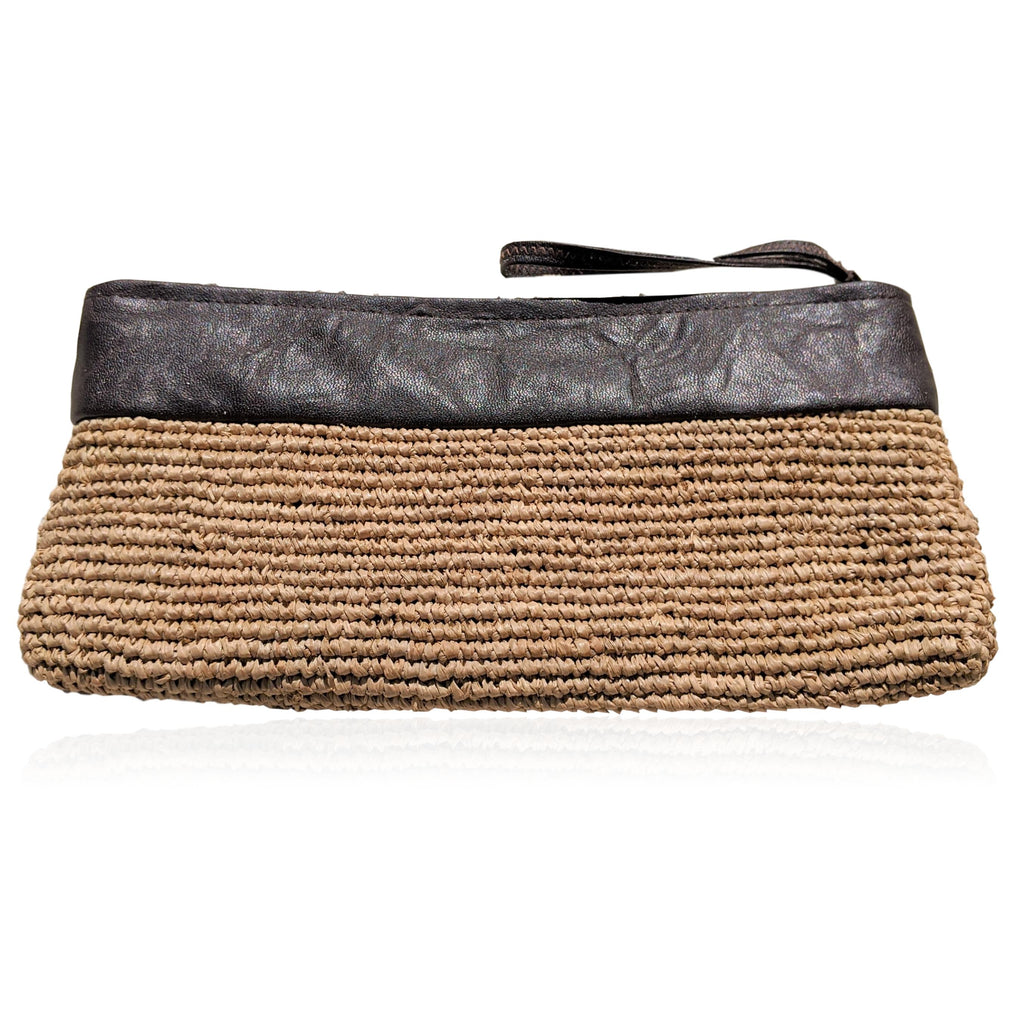 tan wristlet clutch