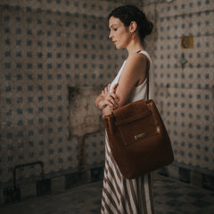 shoulder-bag-brown-leather-muster