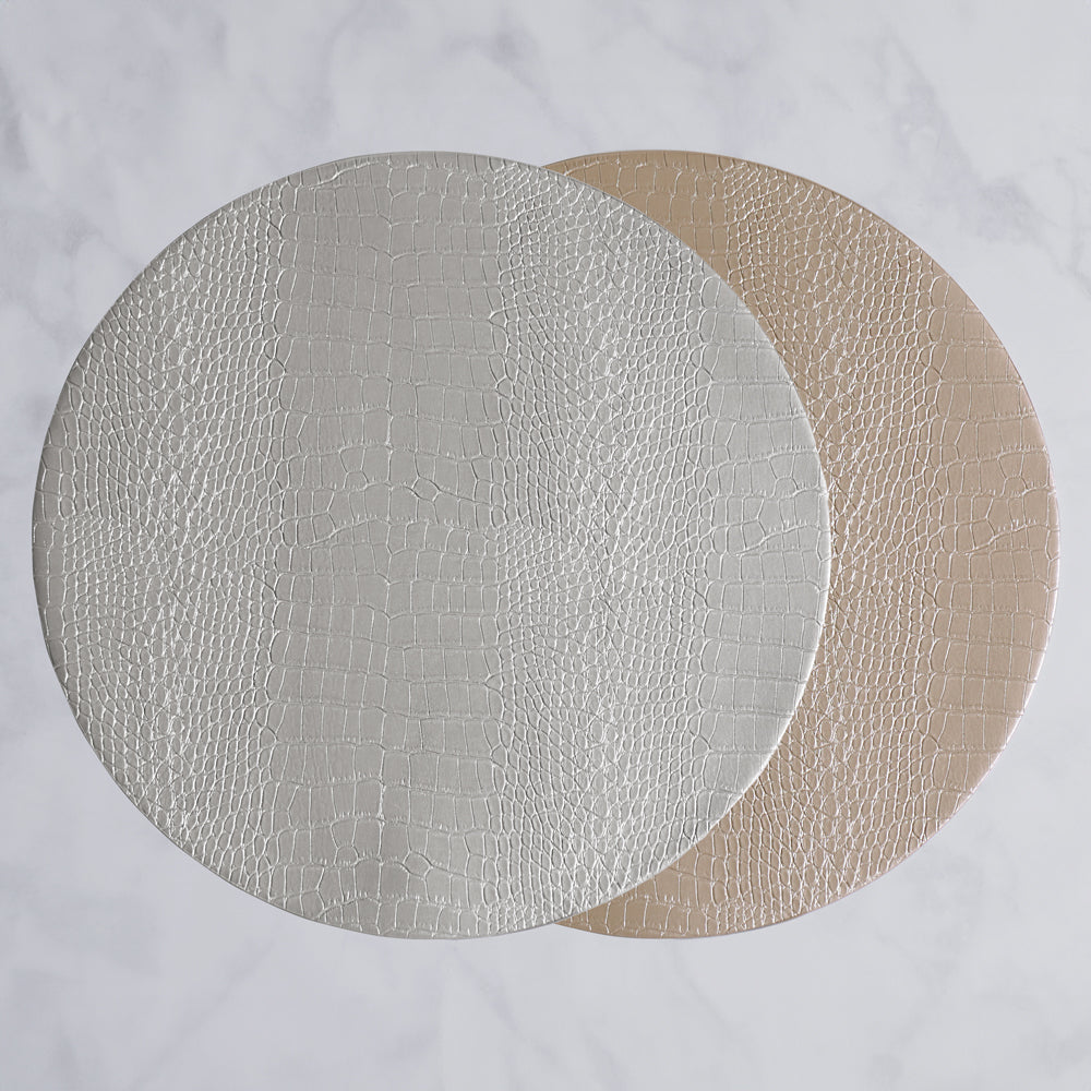 Vida Croc Reversible 16" Round Placemats Set of 4 (Silver and Gold)