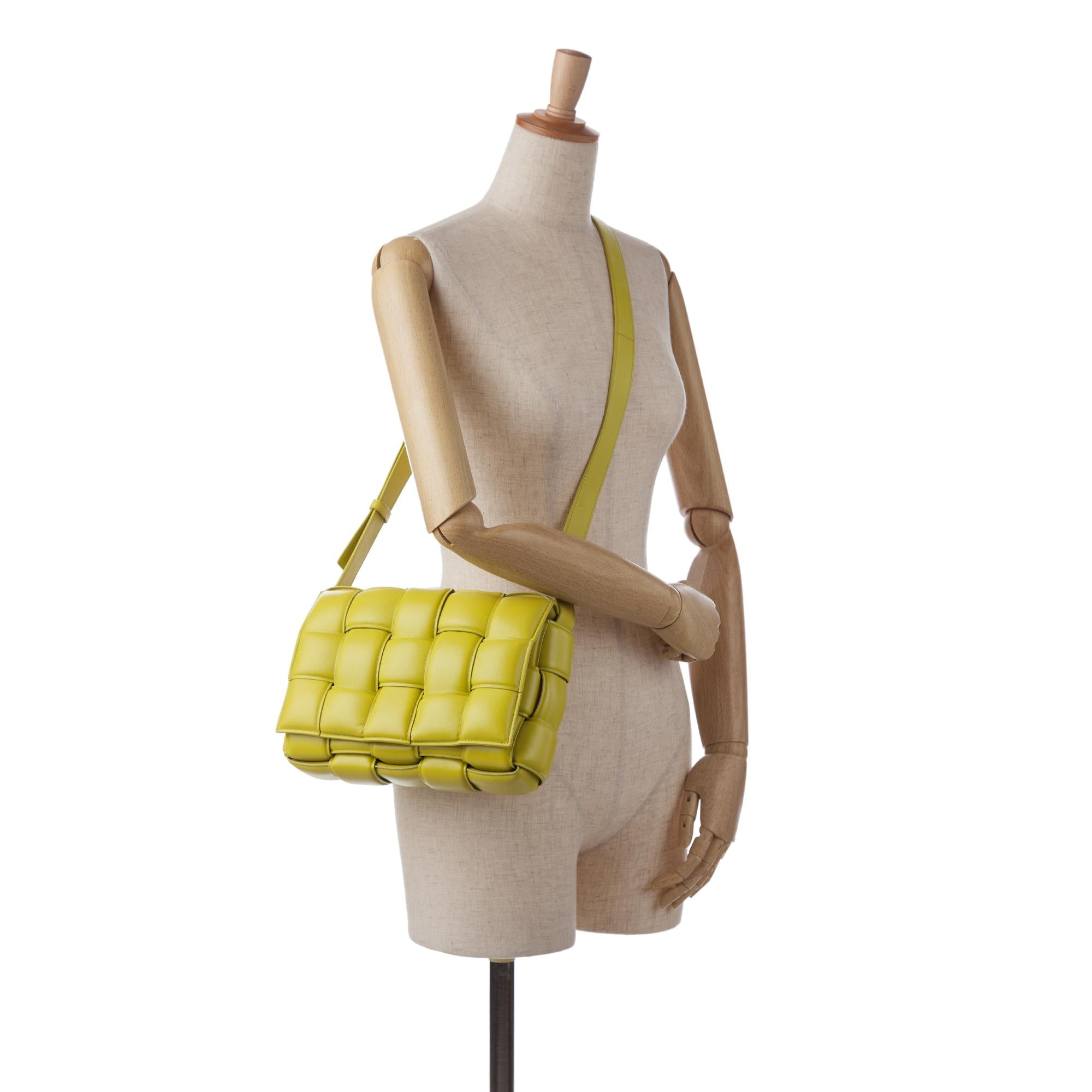 Bottega Veneta Intrecciato Padded Cassette (SHG-0chUQ7) 6607