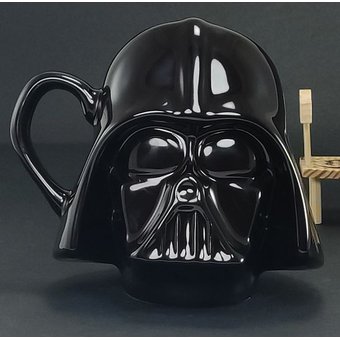 Taza Darth Vader Star Wars El té es fuerte en está taza