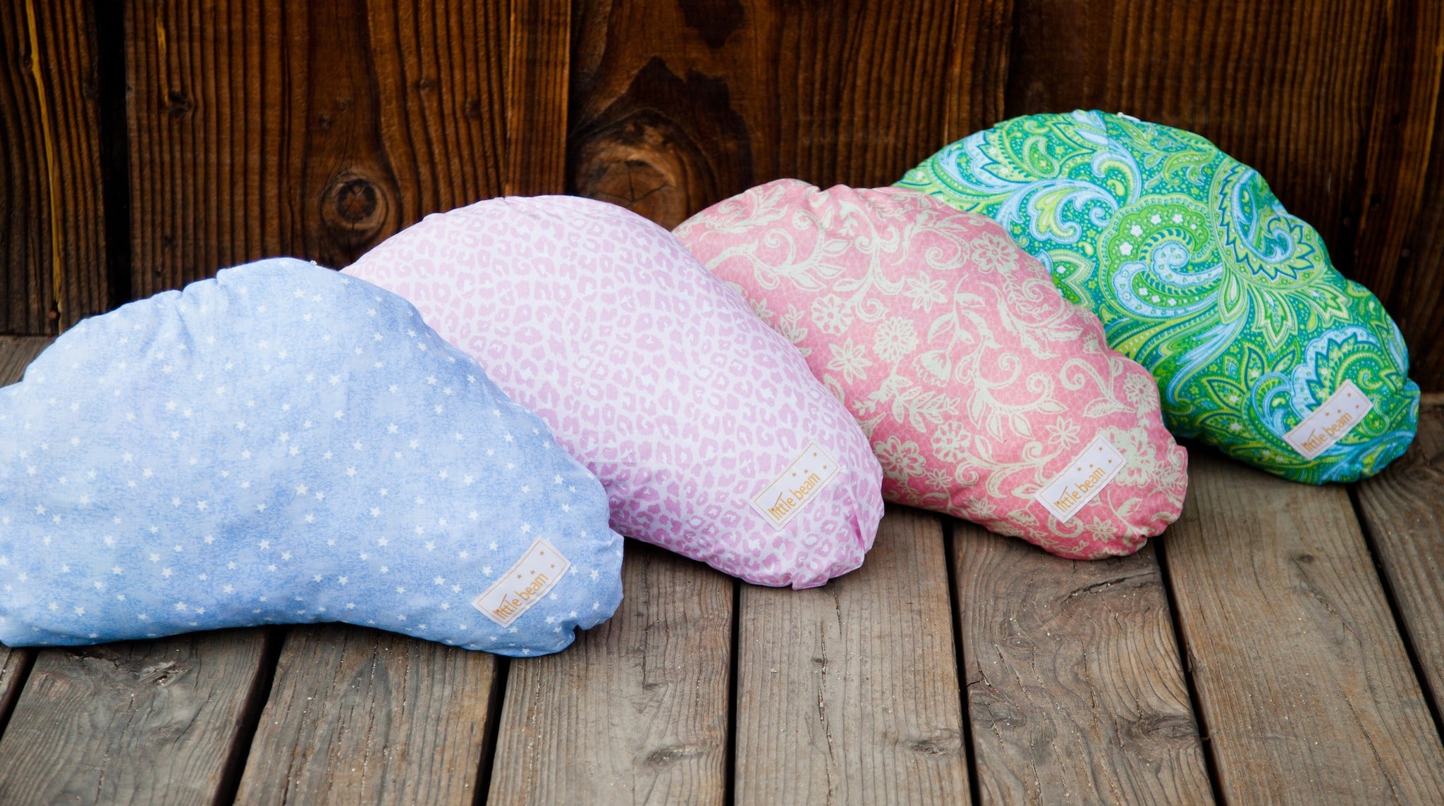 Few Littlebeam Nursing Pillows