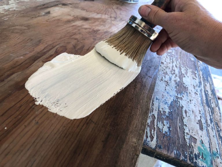 Apply chalk paint to plank