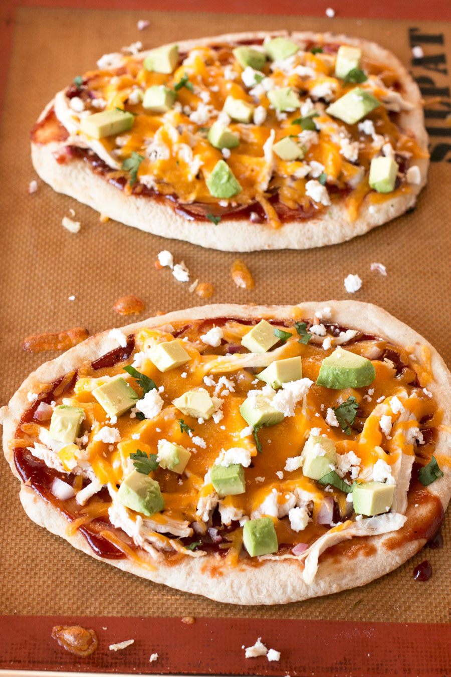 BBQ Chicken Avocado Flatbreads | Sauce + Style Blog (pigofthemonth.com)