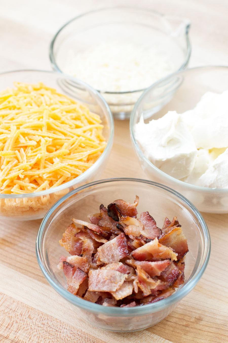 Bacon & Beer Cheese Dip | Sauce + Style