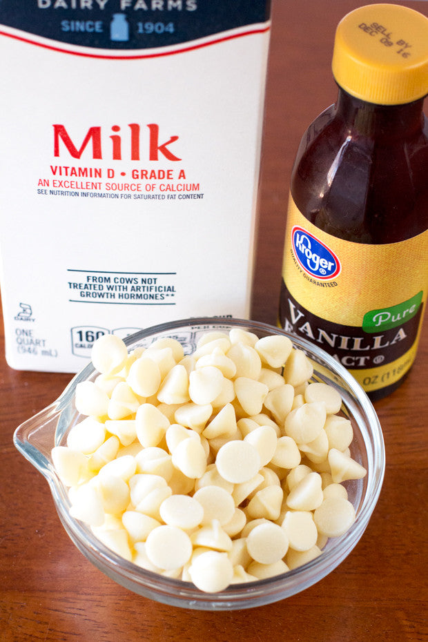 Boozy-White-Hot-Chocolate-Ingredients