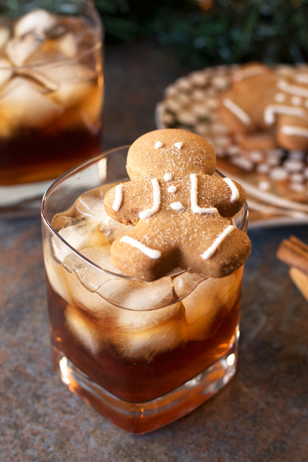 Gingerbread-Spice-Cocktail-2