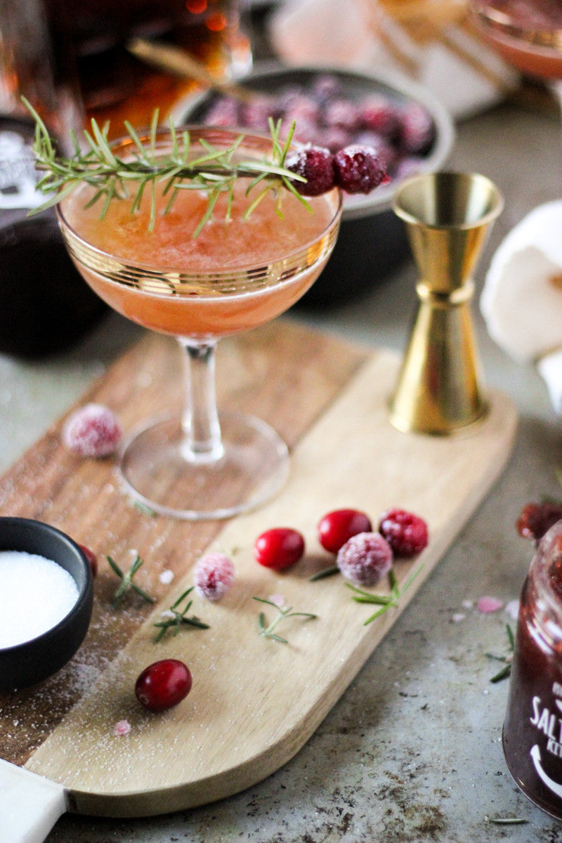 11 Cocktail Recipes to Make Your Christmas Merry & Bright | Sauce + Style