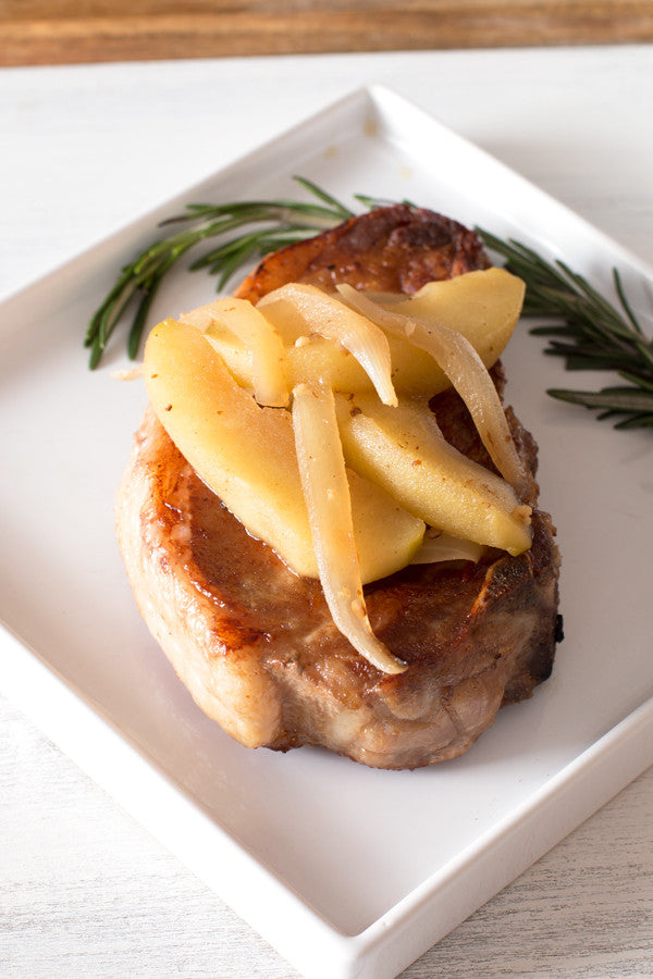 Pork-Chops-with-Apples-&-Onions-2