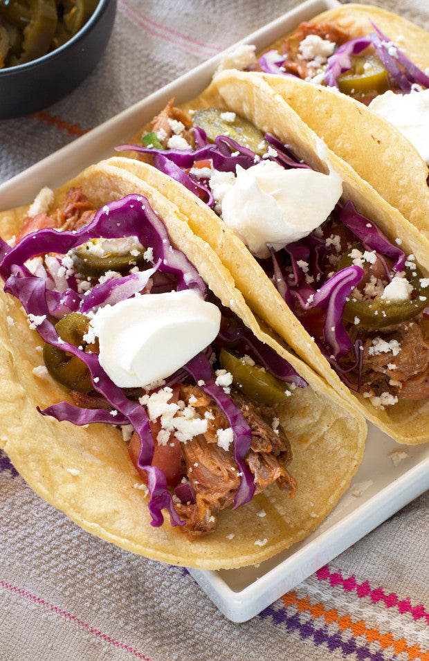 Pulled Pork Tacos | cakenknife.com