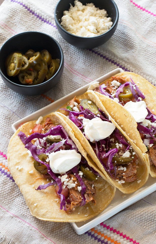 Pulled Pork Tacos | cakenknife.com