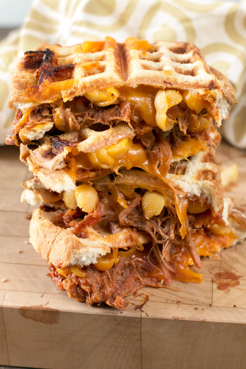 Pulled Pork Mac n Cheese Grilled Cheese | Sauce + Style