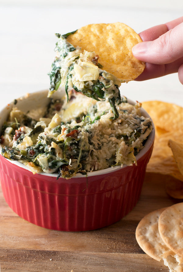 Baked Spinach, Artichoke, & Bacon Dip | cakenknife.com