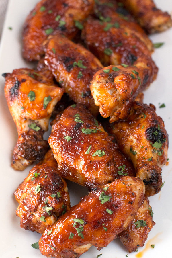 Sriracha Lime Baked Chicken Wings | Sauce + Style