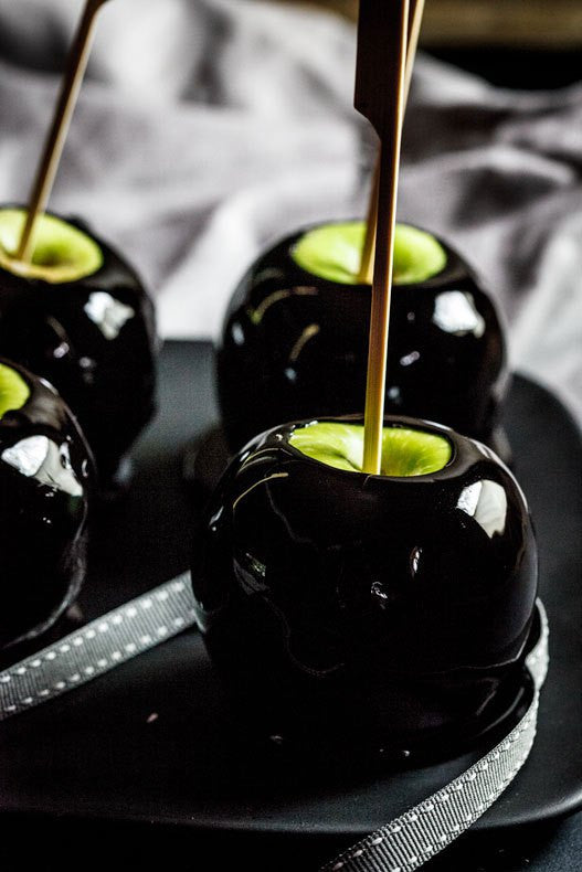 15 Spooky Grown-Up Halloween Recipes (Because We’re Adulting So Hard) | Sauce + Style