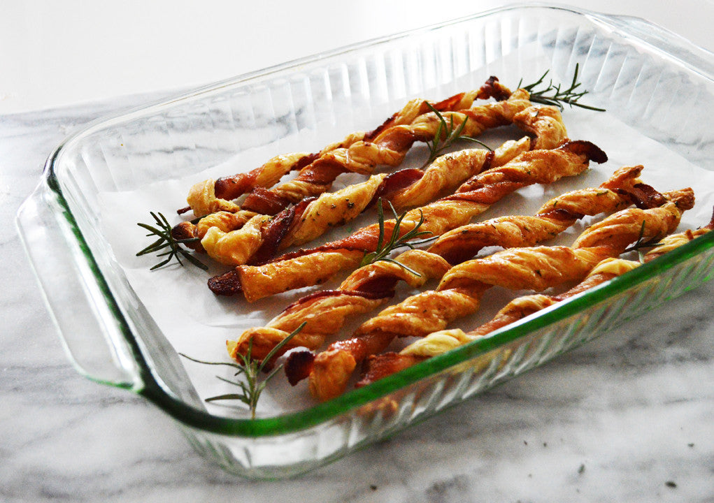 15 Bacon Appetizers To Get Your Gobble On With For Thanksgiving | cakenknife.com