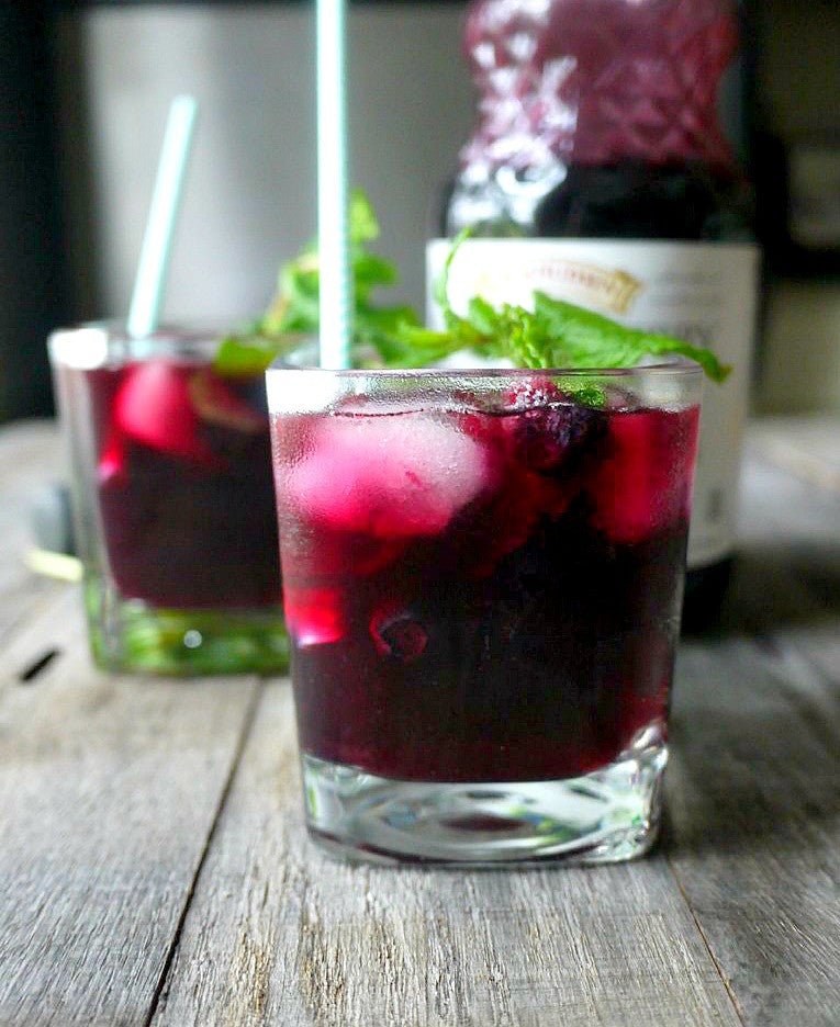 11 Classy (and Healthy) Cocktails to Kick Off a New Year and New You | Sauce + Style Blog (pigofthemonth.com)