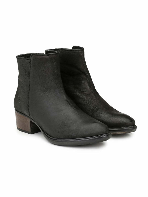 Women Boots - Buy Boots for Women Online at Best Prices in India ...